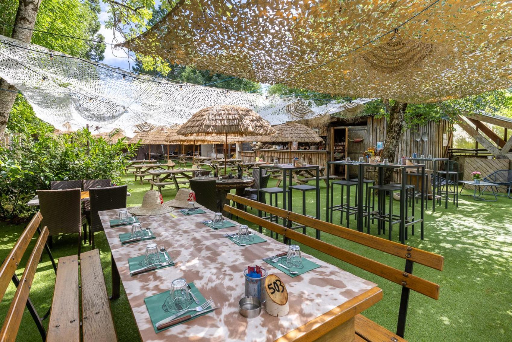 Hotel-Restaurant Logis L'Aubrac לאיול מראה חיצוני תמונה