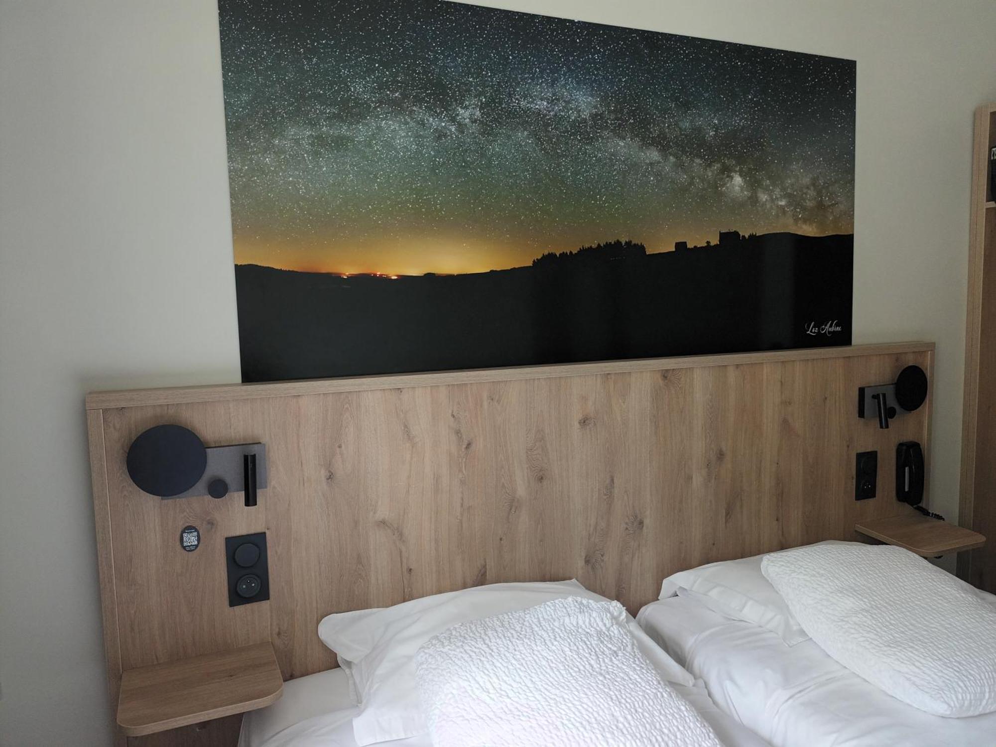 Hotel-Restaurant Logis L'Aubrac לאיול מראה חיצוני תמונה